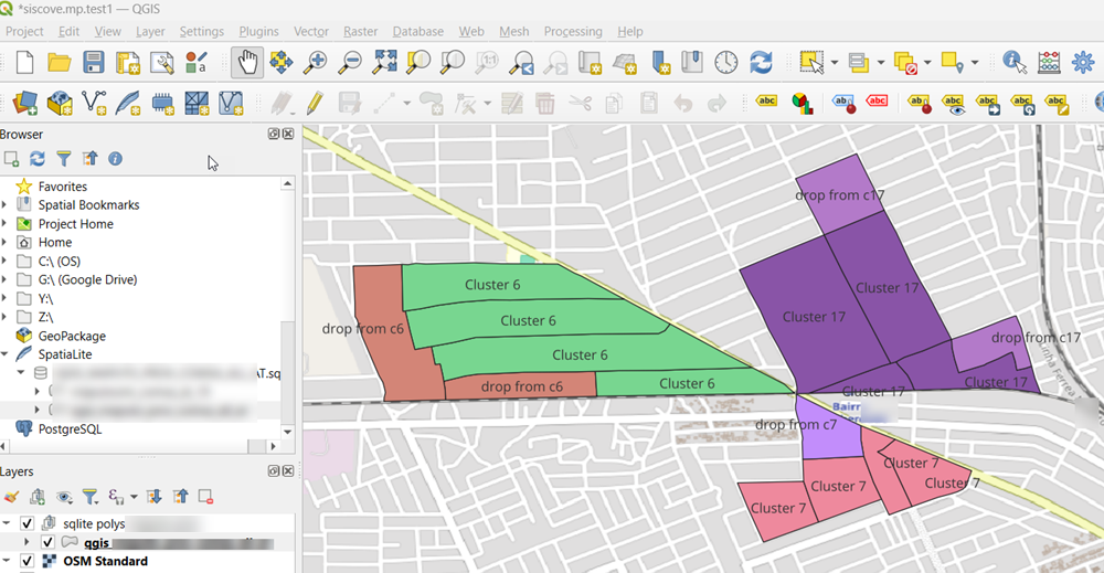 QGIS desktop view: adjusting cluster boundaries